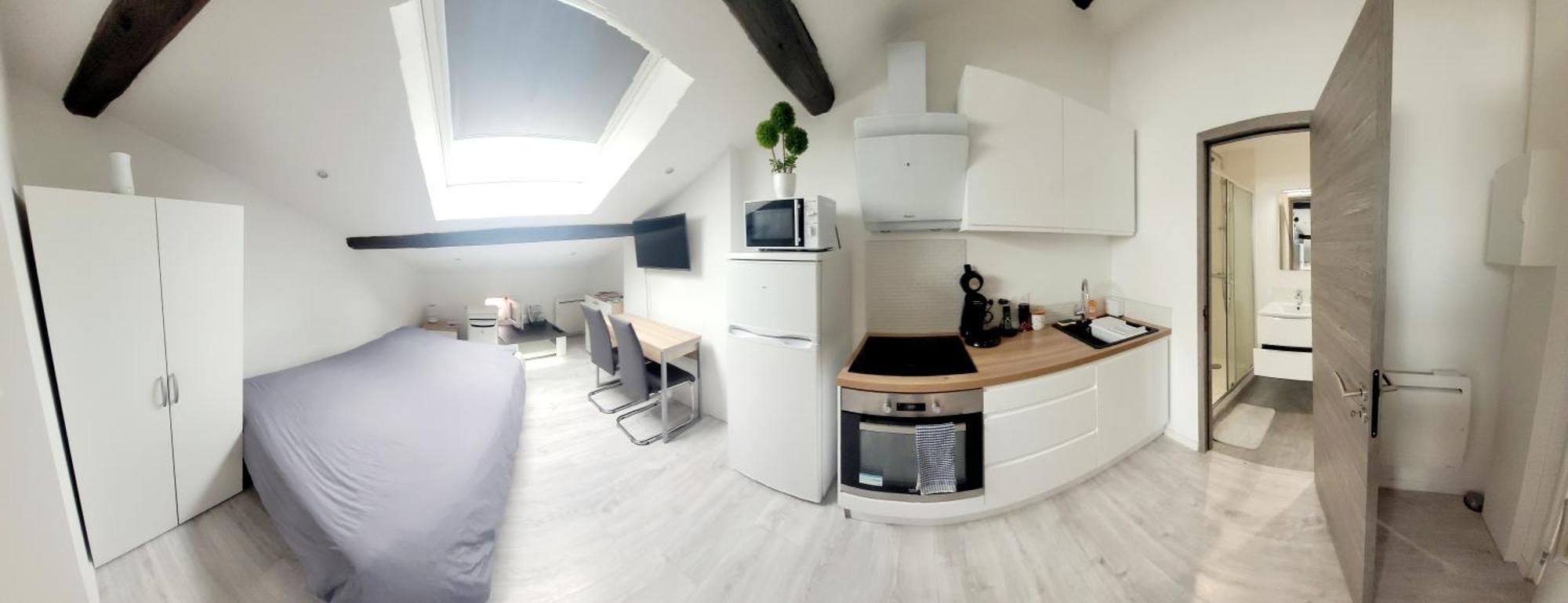 Beau Studio Centre Ville Paul Bert Valence  Room photo